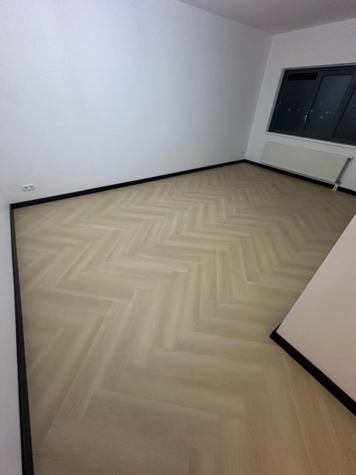 Luxe interieur met visgraat parketvloer